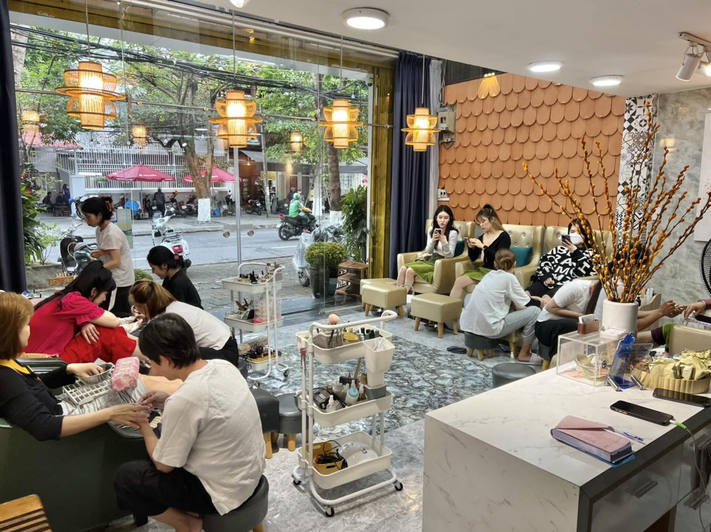 Zozo Nails Arts Hải Châu Đà Nẵng nail art mẫu móng đa dạng gel sơn